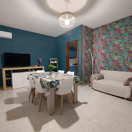 Nyaraló Ultreya - Free Street Parking *